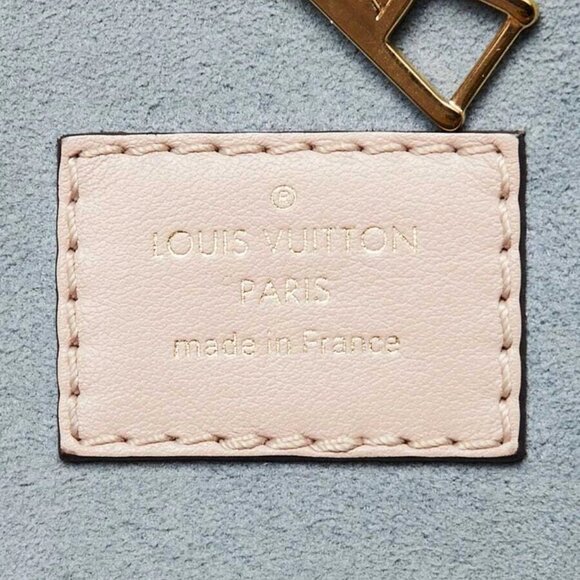 Louis Vuitton Greige Nappa Leather On My Side MM Bag - Picture 12 of 12